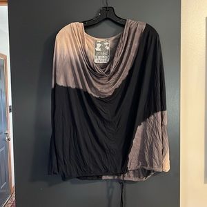 Young fabulous & broke black and grey long sleeve shirt size XS